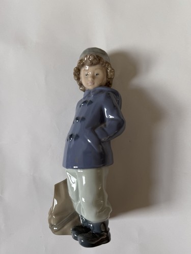 Nao lladro porcelain figurine - lladro,