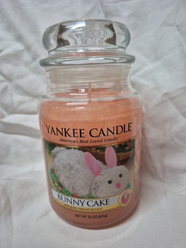 Yankee candle bunny cake - candle,