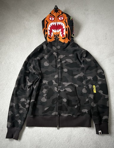 Bape black colour camo tiger - black,