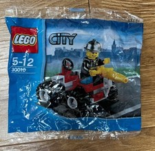 HARD TO FIND LEGO SET 30010 -