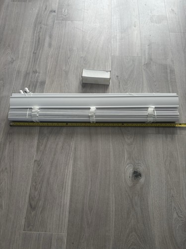 Brand new venetian blind - new,