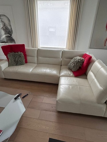 Concept white leather - white,
