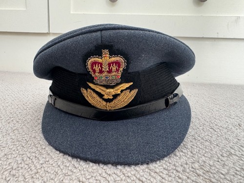 Royal air force officer - force, officer's