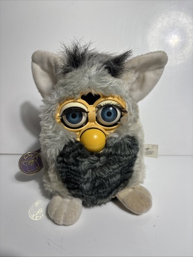Hasbro raccoon furby 1999 - raccoon,