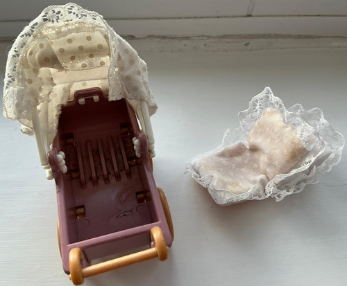 Sylvanian families dusty pink - families,