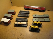 Hornby Dublo. Rolling stock. Wagons & Coach. OO. Overall good.