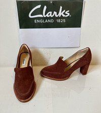 Clarks Cushion Soft Leather
