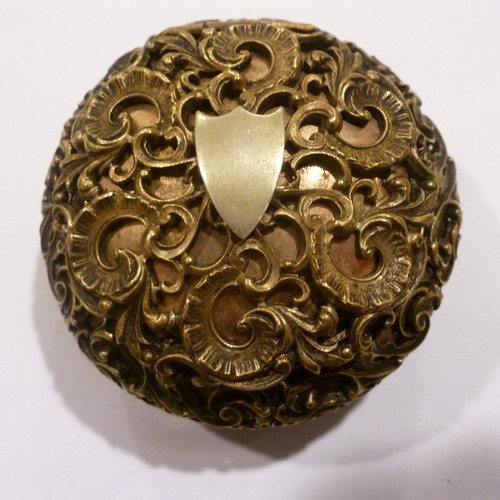 Antique opera style snuff - opera,