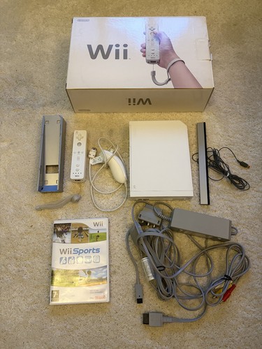 Nintendo wii white console - wii,