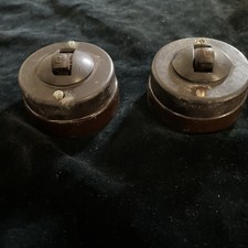 2 x Vintage Round Crabtree