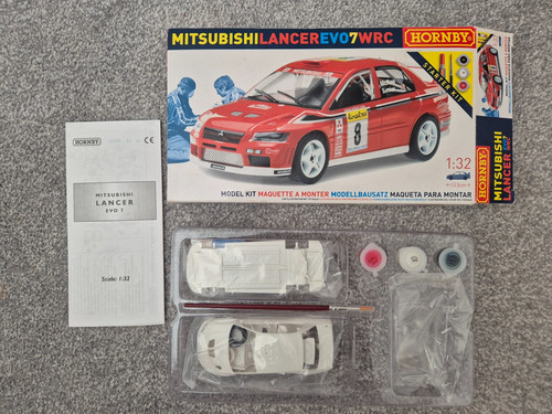 Hornby mitsubishi lancer - mitsubishi, 7
