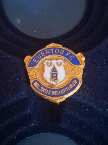 Vintage 1990s everton badge - 1990s,