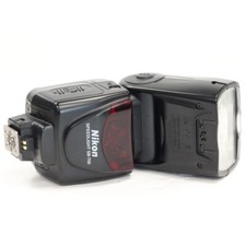 Nikon SB-700 Speedlight