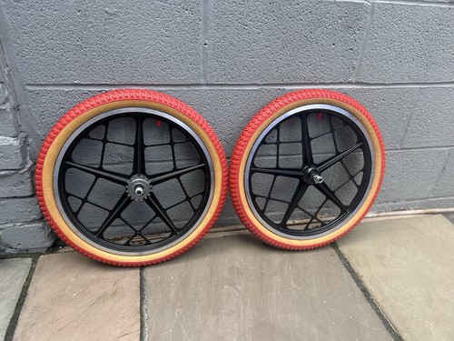 Mongoose motomag wheels old - mongoose,