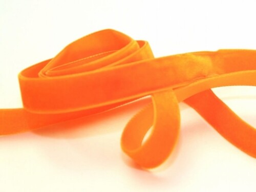 Berisfords velvet ribbon - velvet,