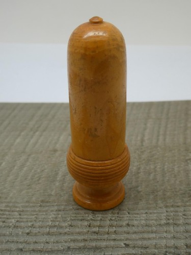 Good antique treen - good, wooden