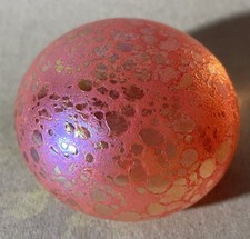 Vintage Heron Glass Iridescent Art Glass Paperweight.