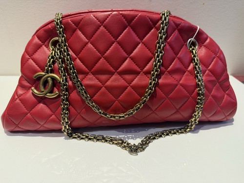 Chanel red quilted - chanel, lambskin