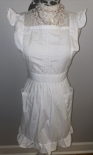 Retro white apron ruffles - white,