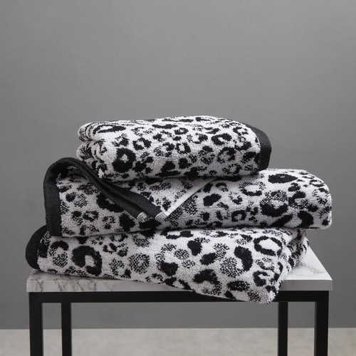Fusion bathroom animal - animal, print