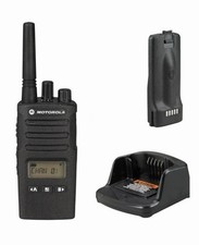Motorola XT460 PMR Radio with LCD Display with Charger Included (RMP0166BDLAA)