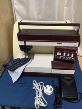 PFAFF Creative 1471 Sewing Machine. Great Condition . pedal & power lead