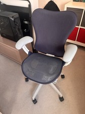 Herman Miller Mirra 2 Ergonomic Office Chair – Blue Mesh / Graphite Frame.