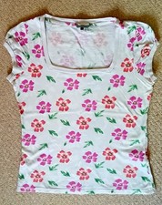 Red herring shirt size - herring,