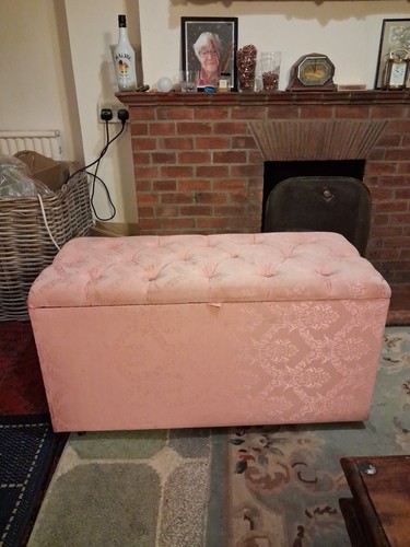 Large super heavy ottoman - large,