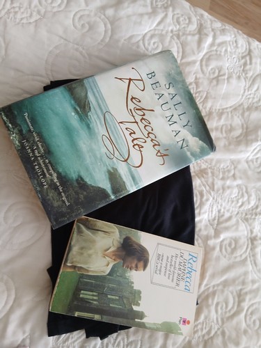 Book bundle vintage - bundle,