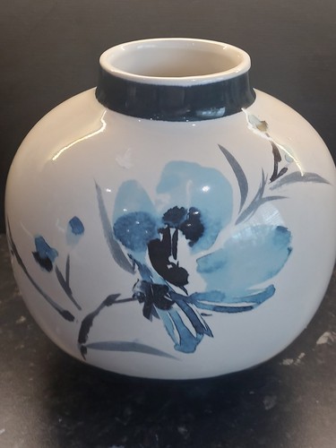 Next bulbous flower vase - flower, in