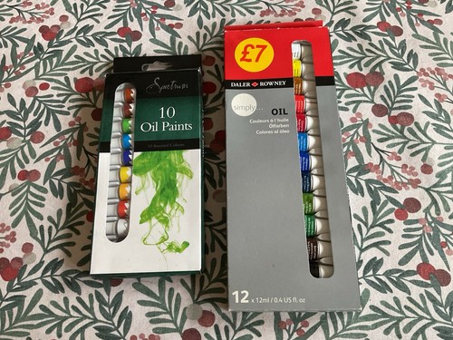 Total 22x12ml oil paints - 22x12ml,