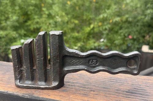 Vintage cast iron chain - vintage,