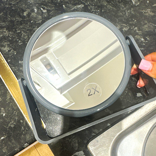 Round magnifying make up - round, make-up