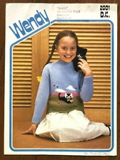 Wendy 2001 knitting pattern child DK round neck sweater with cat motif