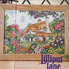 Lilliput lane periwinkle