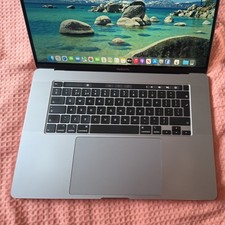 Apple MacBook Pro A2141 16" i7