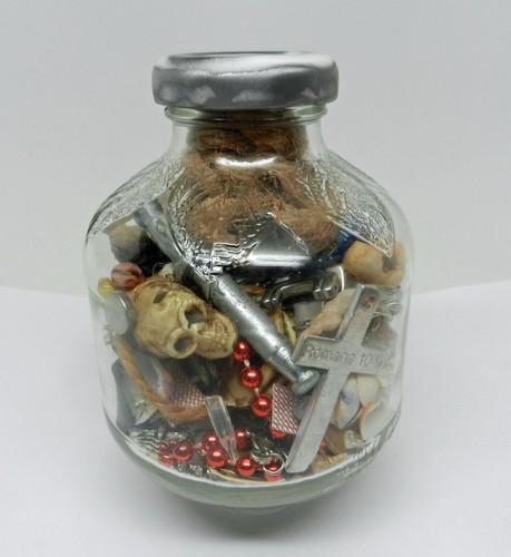 Magpie mystery crow glass jar - mystery,