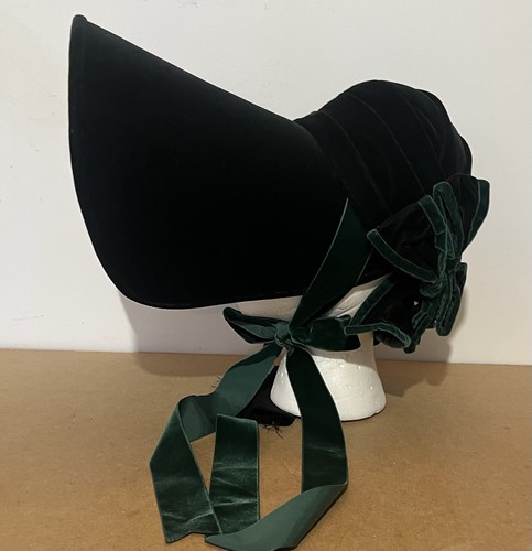 1820s style bonnet green - 1820s,