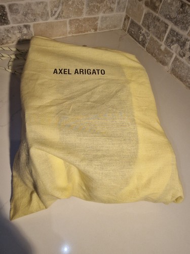 Display axel arigato demo - ex-display,