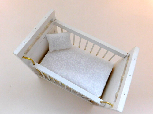 Dolls house 12th cream - house, 1/12th