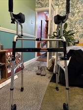 VEVOR Folding Walking Frame