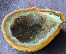 HALF GEODE NATURAL AGATE 3.8 X