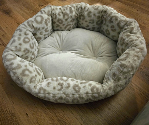 Round plush nesting - nesting, cat