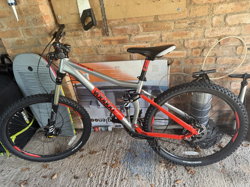 Voodoo canzo full suspension