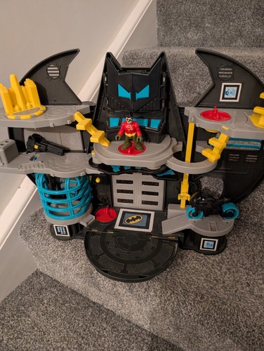 Imaginext batman batcave - batman,