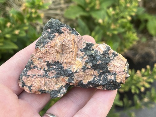 Luxullianite natural mineral - luxullianite,