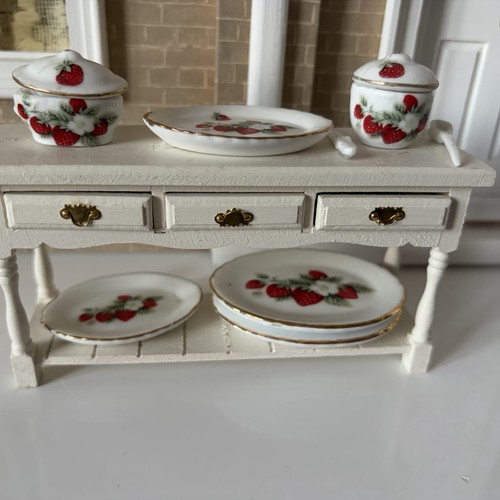 Dolls house emporium dresser - dolls,