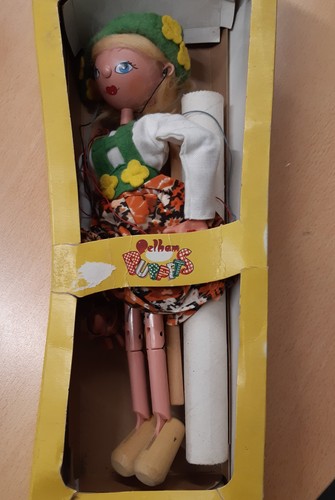 Vintage pelham puppets - pelham,