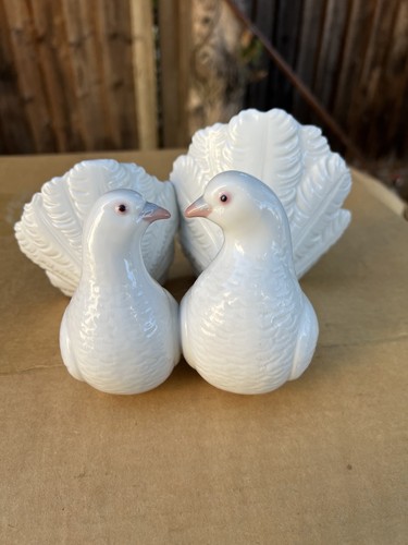 Lladro couple doves - "couple, doves"